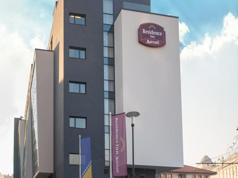 Hotel By Marriott